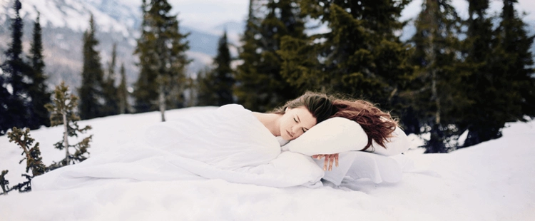 Warum wir im Winter mehr schlafen sollten als im Sommer